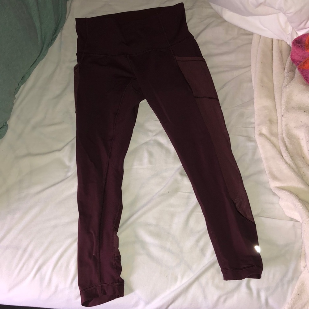 Maroon Lululemon leggings